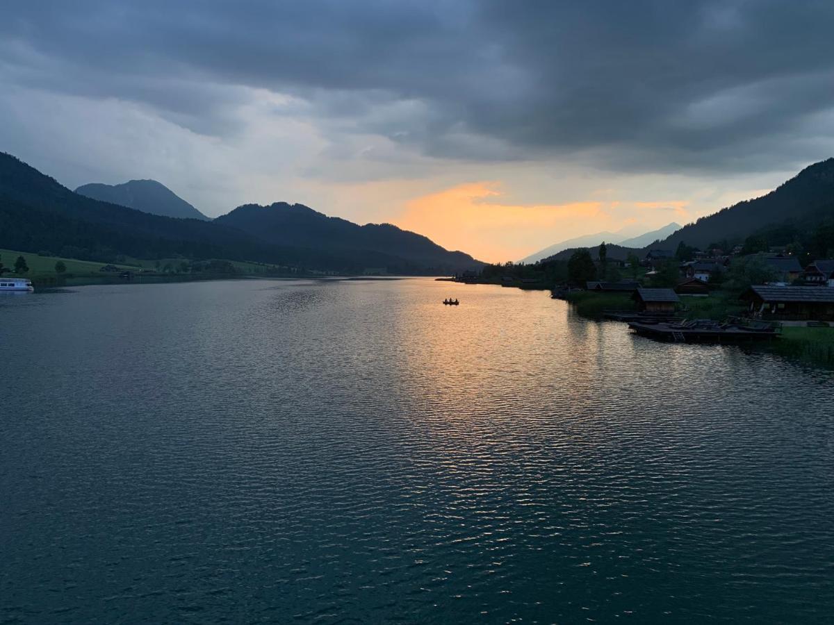 Apartamento Haus Waldblick Weissensee Exterior foto