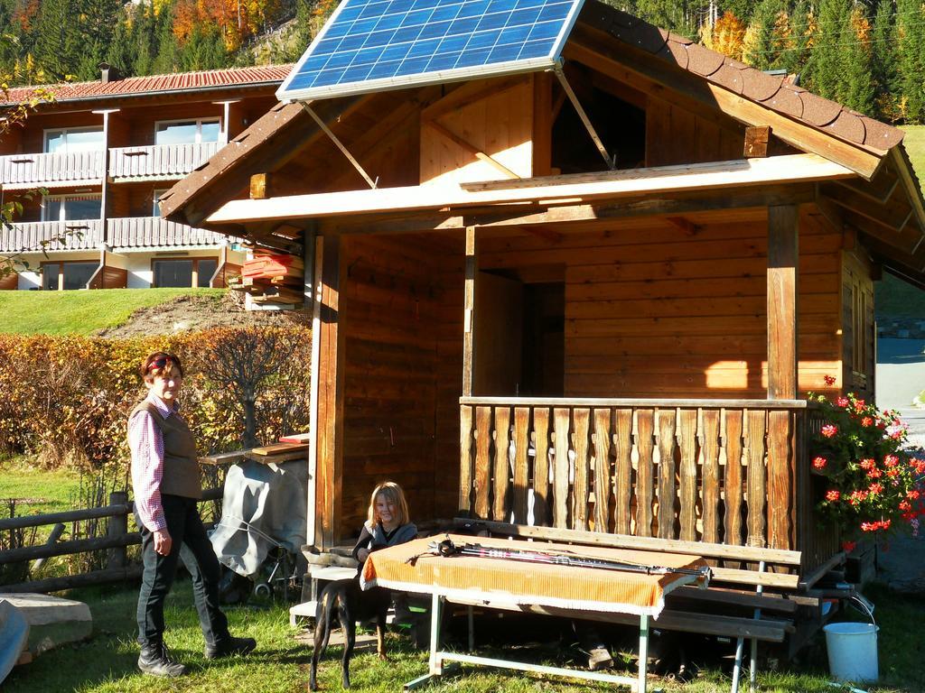Apartamento Haus Waldblick Weissensee Exterior foto