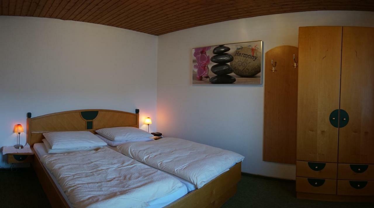 Apartamento Haus Waldblick Weissensee Exterior foto