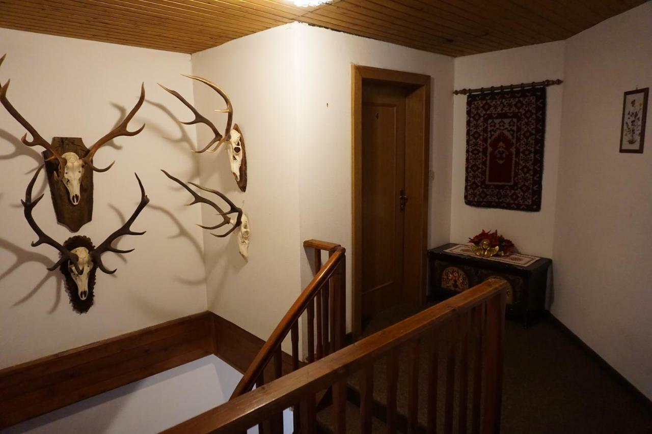Apartamento Haus Waldblick Weissensee Exterior foto