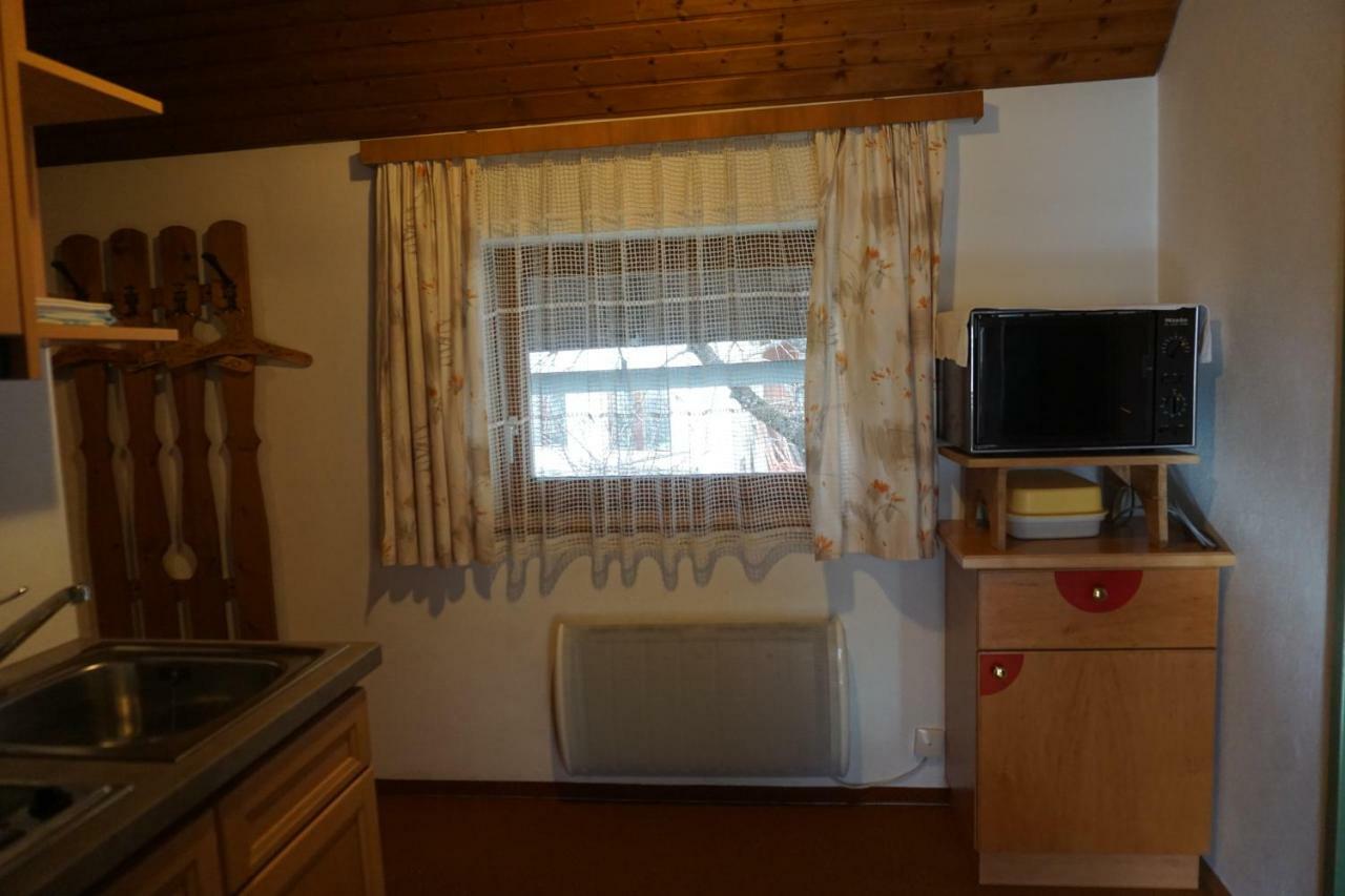 Apartamento Haus Waldblick Weissensee Exterior foto